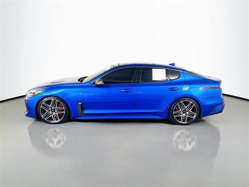 2022 Kia Stinger GT1