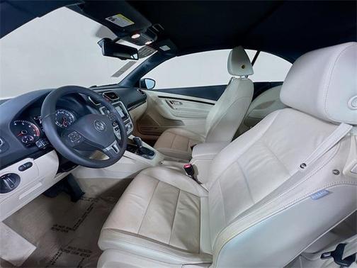 2014 Volkswagen Eos Executive
