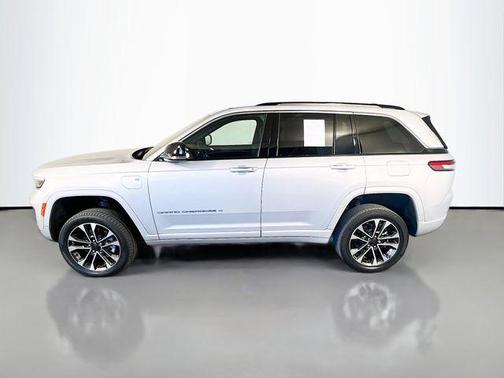 Silver Zynith 2022 Jeep Grand Cherokee 4xe Overland