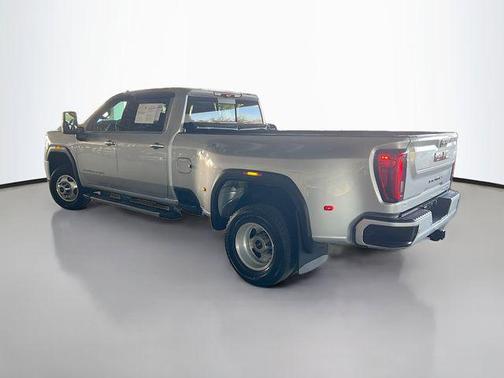 2022 GMC Sierra 3500 Denali