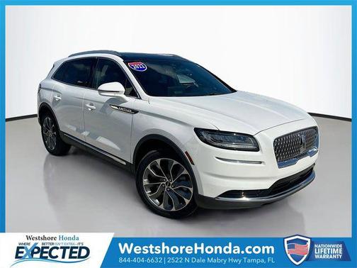 Pristine White Metallic Tri-Coat 2022 Lincoln Nautilus Reserve