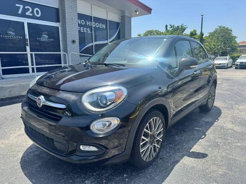 Nero Cinema (Black Clear Coat) 2017 FIAT 500X Lounge