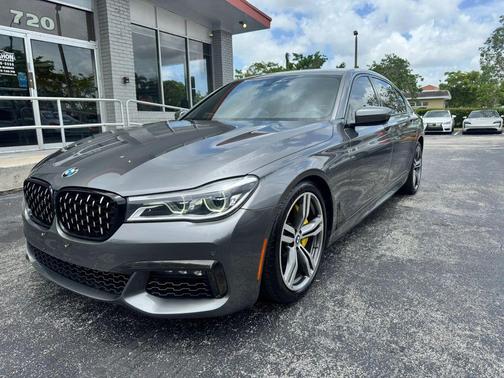 Gray 2016 BMW 750 i xDrive
