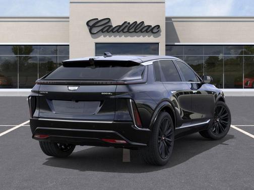 2025 Cadillac LYRIQ Luxury
