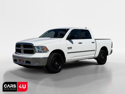 2018 RAM 1500 SLT