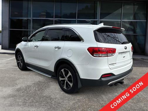 2016 Kia Sorento EX