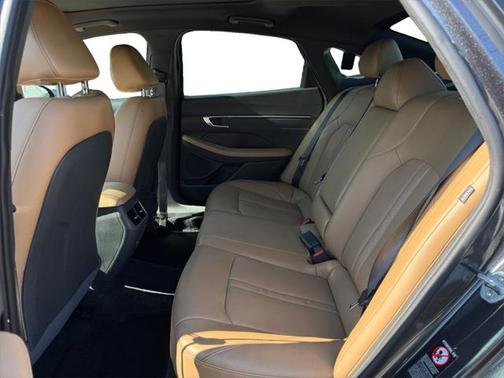2021 Hyundai SONATA Limited