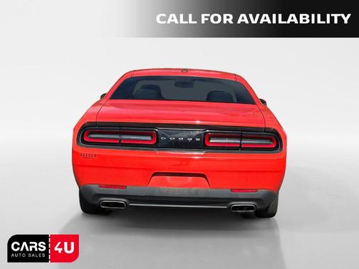 Go Mango 2017 Dodge Challenger SXT