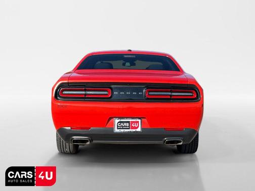 Go Mango 2017 Dodge Challenger SXT