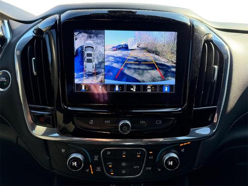 2022 Chevrolet Traverse Premier