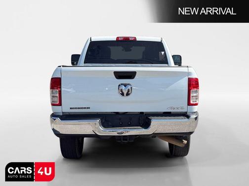Bright White Clearcoat 2024 RAM 2500 Big Horn Crew Cab 4x4 6'4' Box