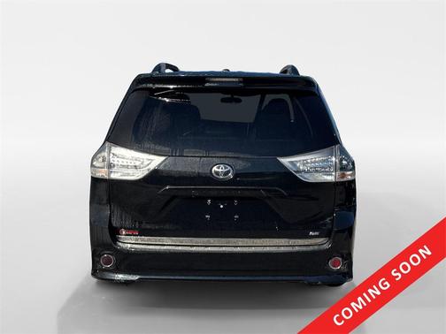 2017 Toyota Sienna SE