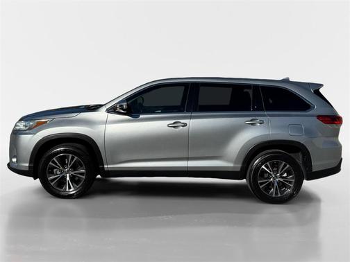 2019 Toyota Highlander LE Plus