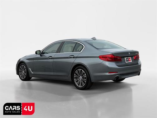 2017 BMW 530 530i