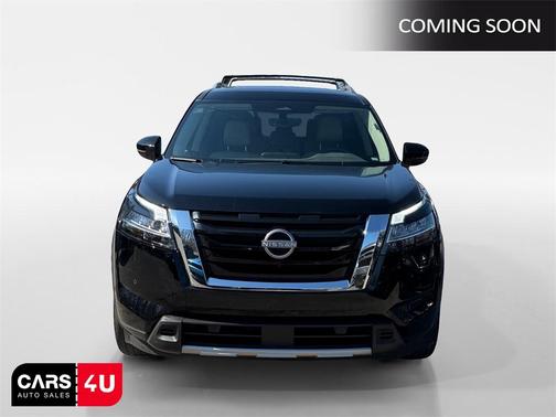 2024 Nissan Pathfinder SL FWD