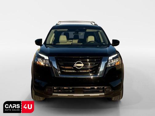 2024 Nissan Pathfinder SL FWD