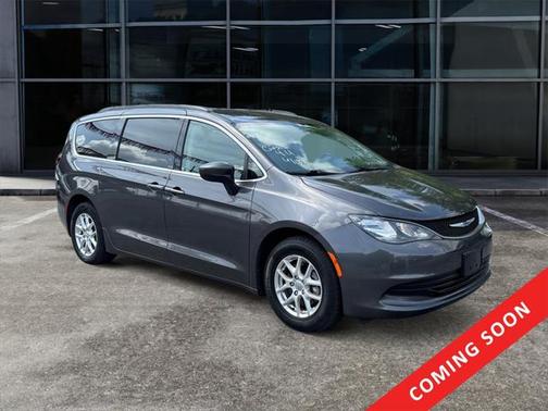 2020 Chrysler Voyager LXI