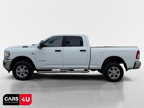 Bright White Clearcoat 2024 RAM 2500 Big Horn Crew Cab 4x4 6'4' Box