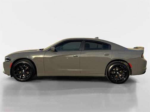 2017 Dodge Charger SXT