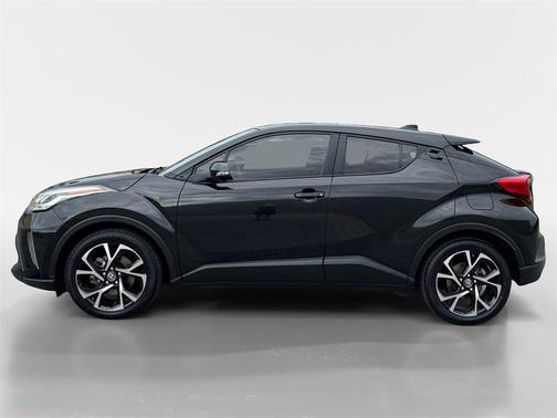 2021 Toyota C-HR XLE
