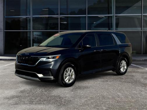2022 Kia Carnival LX