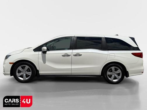 White Diamond Pearl 2019 Honda Odyssey EX-L