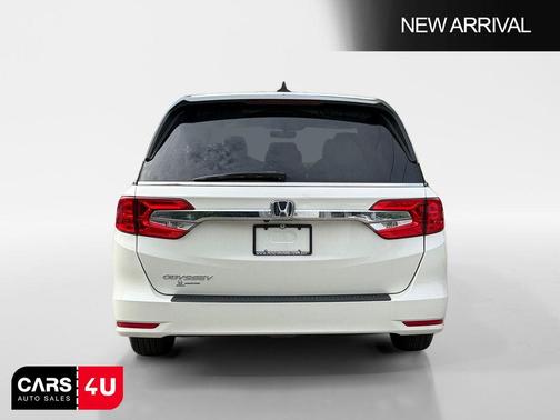 White Diamond Pearl 2019 Honda Odyssey EX-L