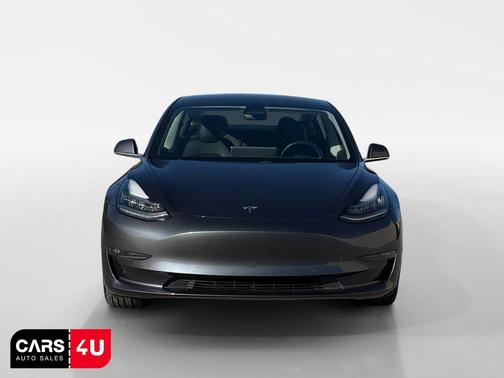 Gray 2018 Tesla Model 3 Long Range