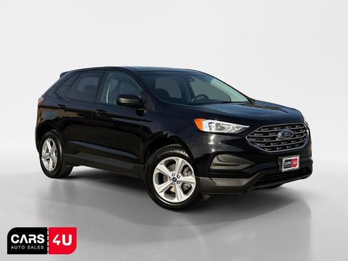 Black Metallic 2019 Ford Edge SE