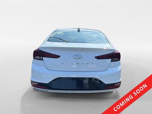 2019 Hyundai ELANTRA SEL