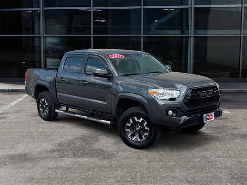 2017 Toyota Tacoma SR