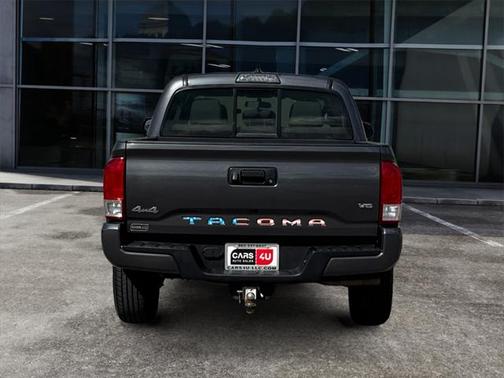 2017 Toyota Tacoma SR