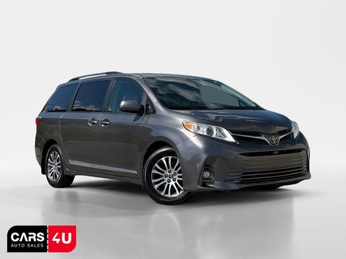 Predawn Gray Mica 2019 Toyota Sienna XLE