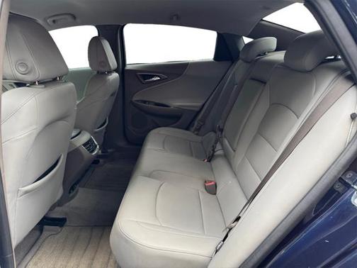 2017 Chevrolet Malibu 1LT