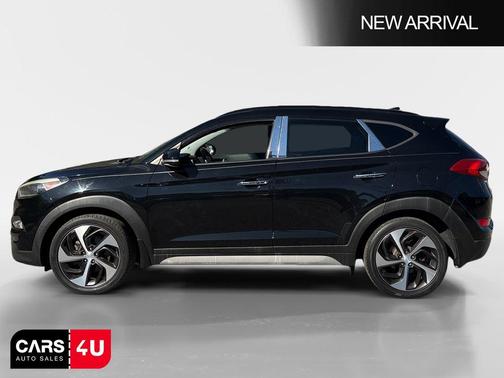 Black Noir Pearl 2017 Hyundai TUCSON Limited