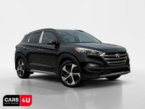 Black Noir Pearl 2017 Hyundai TUCSON Limited