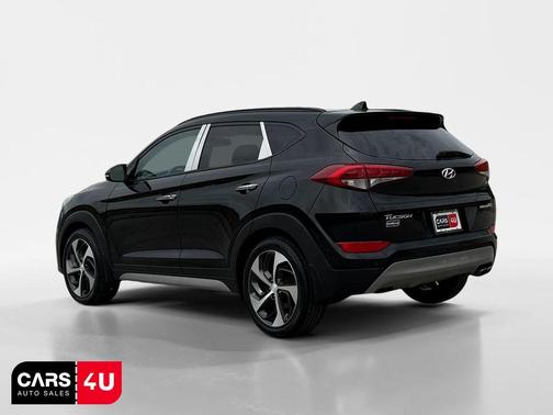 Black Noir Pearl 2017 Hyundai TUCSON Limited