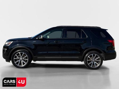 Shadow Black 2018 Ford Explorer XLT