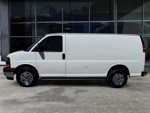 2018 GMC Savana 2500 Work Van
