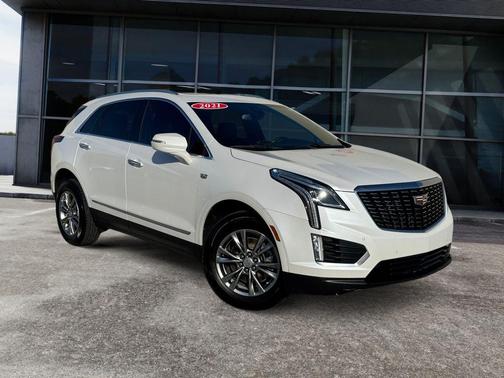 Crystal White Tricoat 2021 Cadillac XT5 Premium Luxury