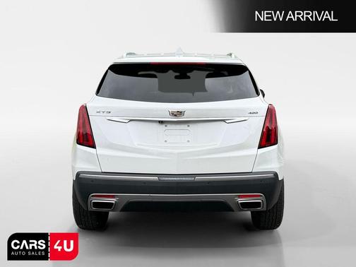 Crystal White Tricoat 2021 Cadillac XT5 Premium Luxury