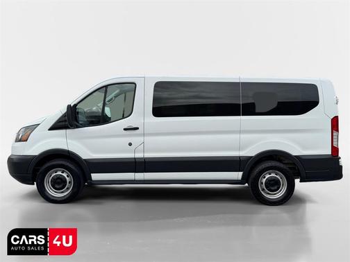 2017 Ford Transit-150 XL