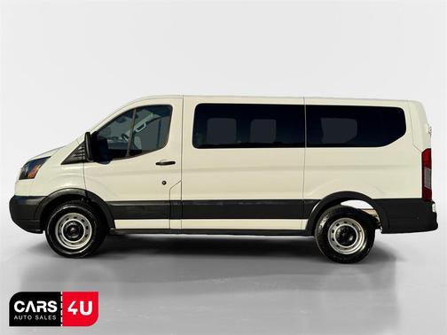 2017 Ford Transit-150 XL