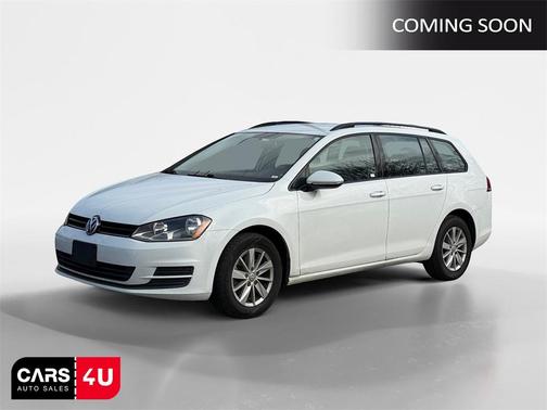 2016 Volkswagen Golf SportWagen TSI S 4-Door