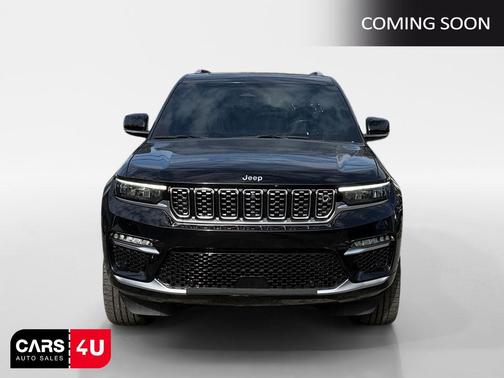 2022 Jeep Grand Cherokee Summit