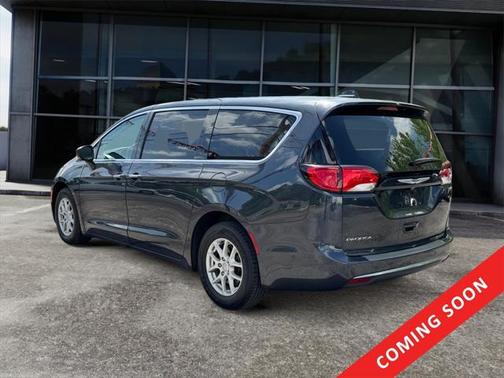 2020 Chrysler Pacifica Touring
