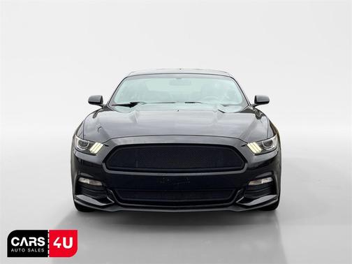 2017 Ford Mustang V6