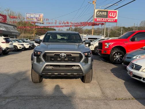 2024 Toyota Tacoma TRD Off-Road
