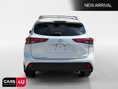 Wind Chill Pearl 2022 Toyota Highlander XLE