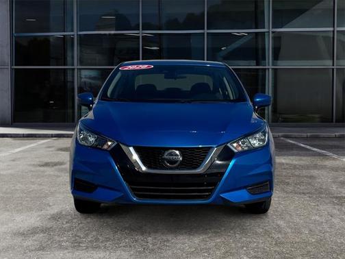 2020 Nissan Versa 1.6 SV